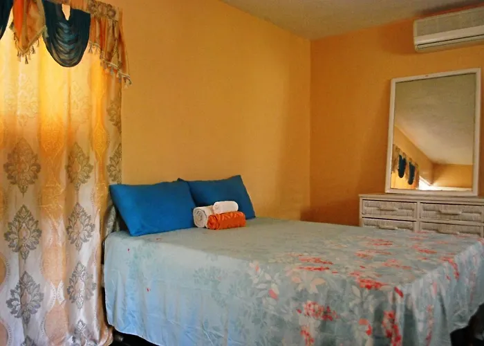 Cozy And Affordable Guest house *