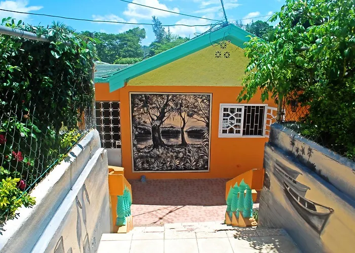 Guest house Cozy And Affordable