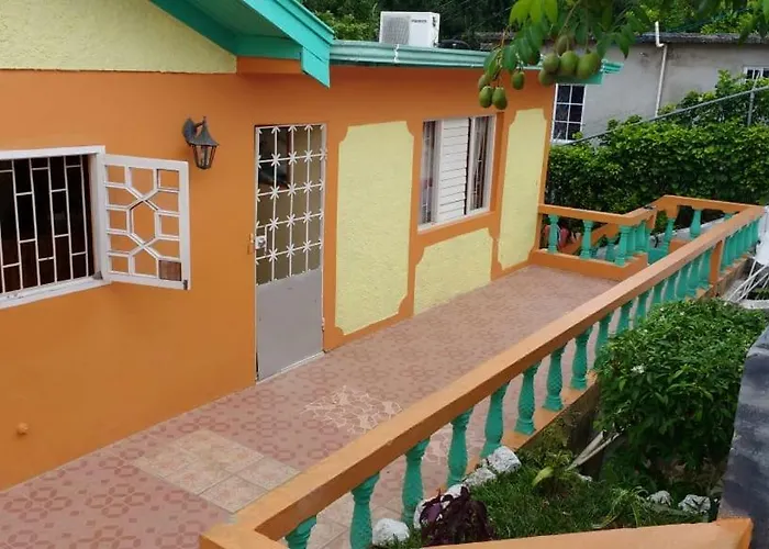 Cozy And Affordable Ocho Rios