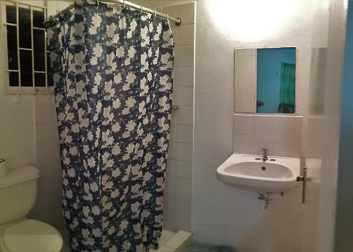 Cozy And Affordable Ocho Rios